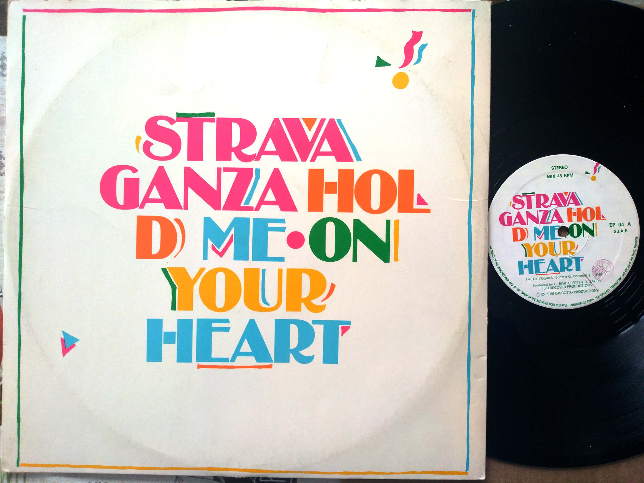 Stravaganza - Hold Me On Your Hear