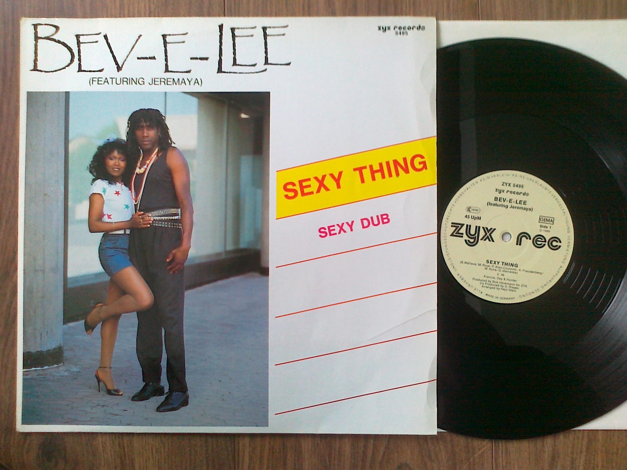 Bev-V-Lee - Sexy Thing