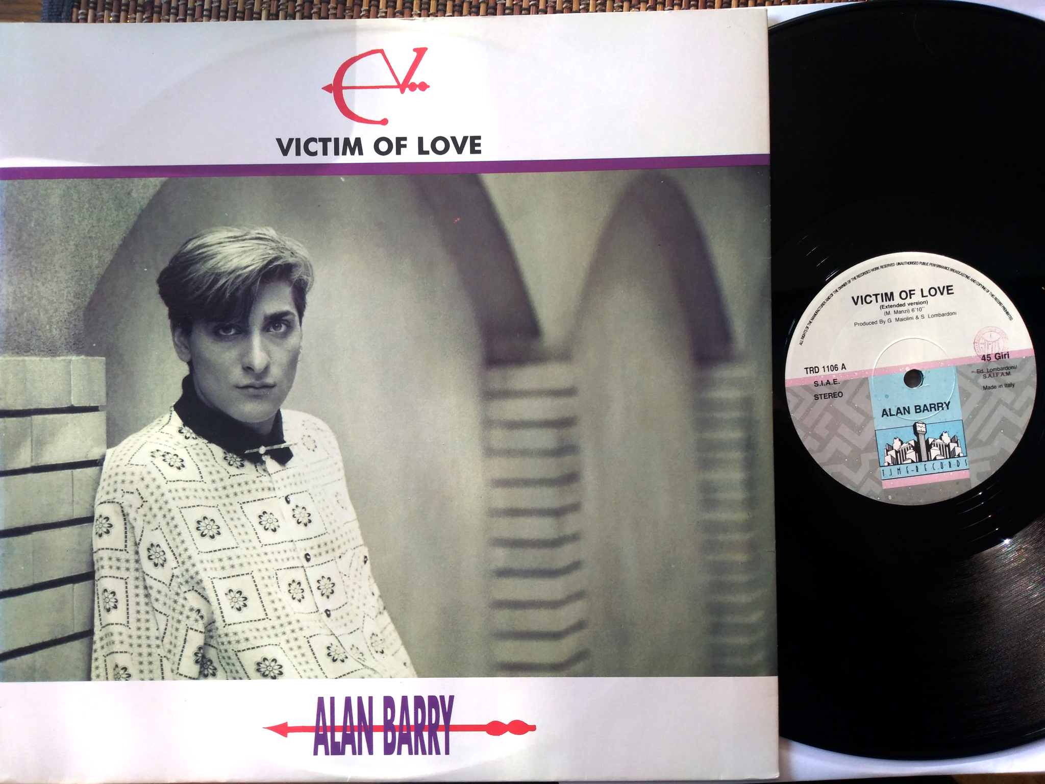 Alan Barry - Victim Of Love