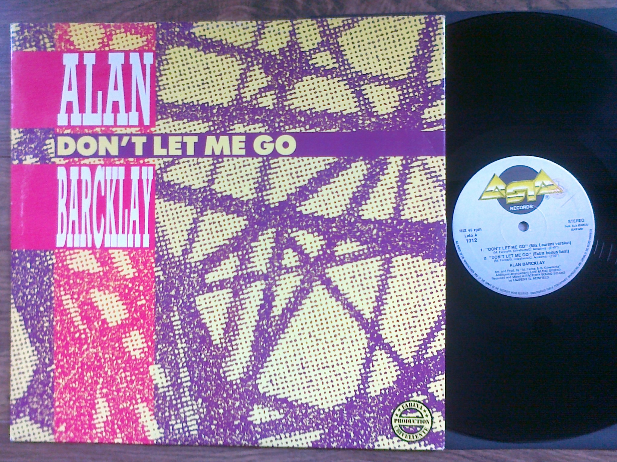 Alan Barcklay - Don't Let Me Go